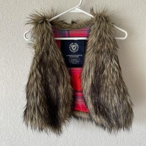 Fur vest